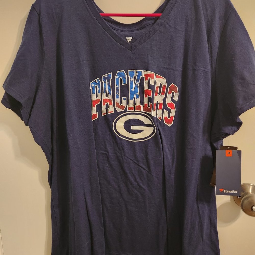 GREEN BAY PACKERS WOMEN'S V-NECK SHORT SLEEVED T-SHIRT